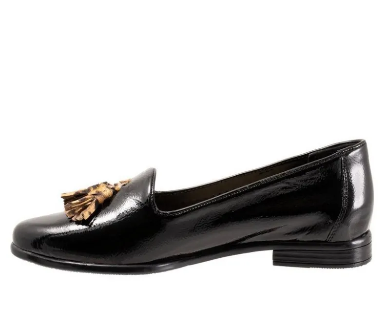 Loafers & Oxfords>Trotters Women's Liz Tassel Loafers
