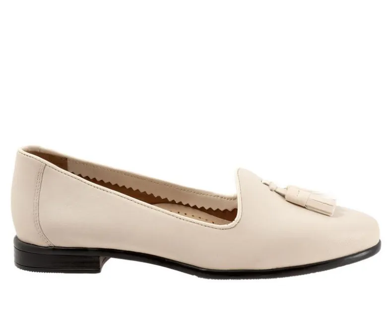 Loafers & Oxfords>Trotters Women's Liz Tassel Loafers