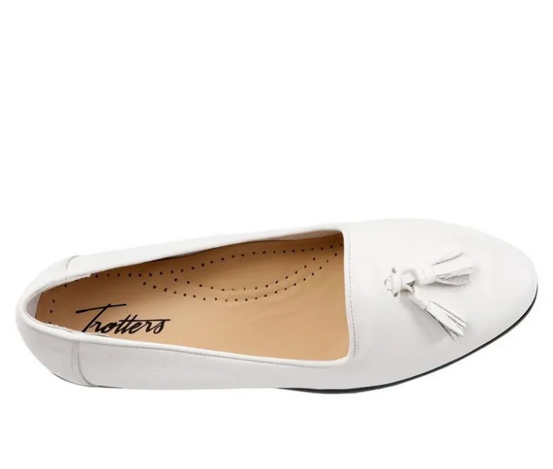 Loafers & Oxfords>Trotters Women's Liz Tassel Loafers