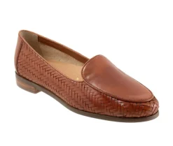 Loafers & Oxfords>Trotters Women's Lyric Loafers