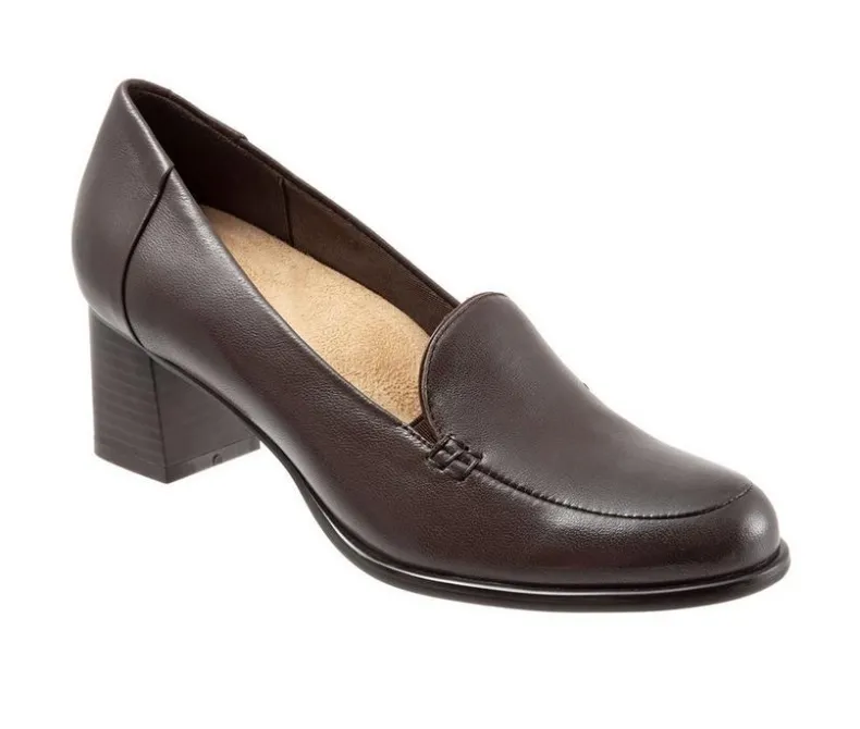 Loafers & Oxfords>Trotters Women's Quincy Pumps