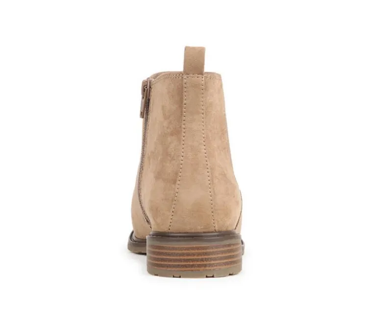 Chelsea>Vintage 7 Eight Women's Charm Booties