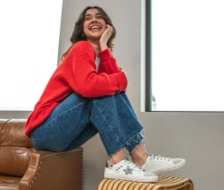 Fashion & Lifestyle|Athletics & Sneakers><noscript><img width=