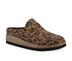 Clogs & Mules>White Mountain Women's Brinlee Clogs