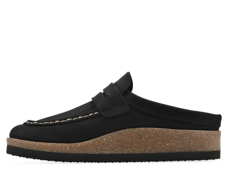 Clogs & Mules>White Mountain Women's Brinlee Clogs