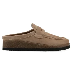 Clogs & Mules>White Mountain Women's Brinlee Clogs