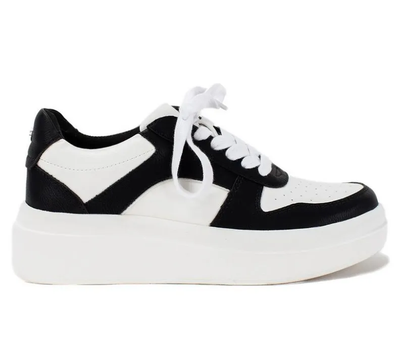 Fashion & Lifestyle>Yellow Box Women's Emma Sneakers