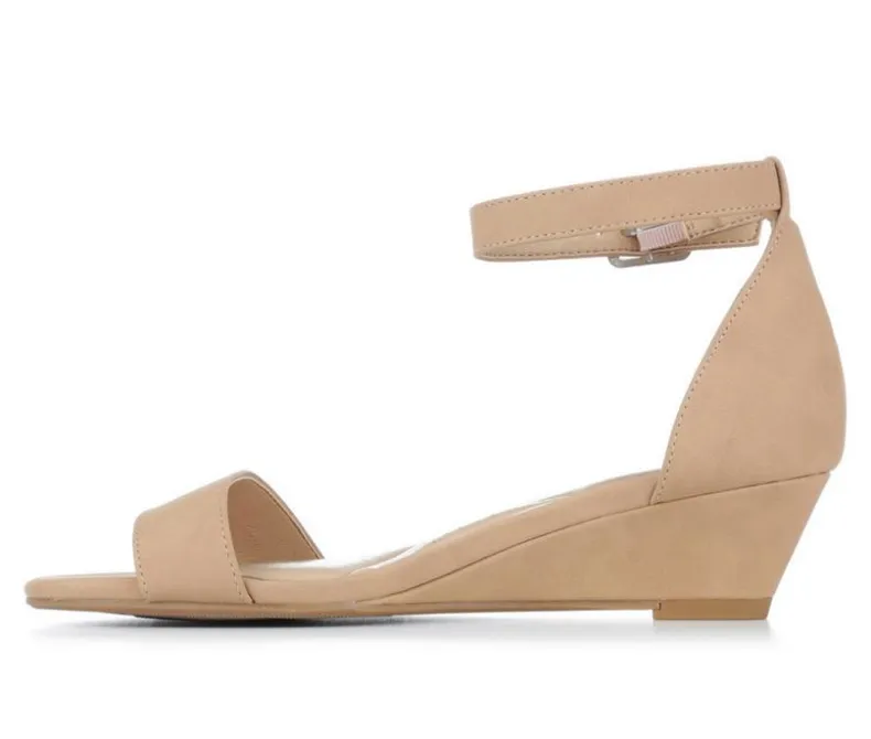 Sandals>Y-Not Women's Kendall Wedges